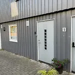 Lys Rent Og Trivelig Hybelleilighet