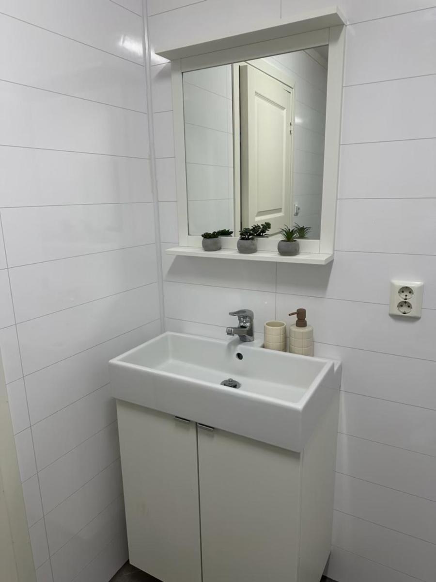 Lys Rent Og Trivelig Hybelleilighet